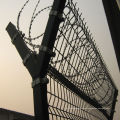 Plastic Coated Welded Wire Mesh Fence with Razor Wire